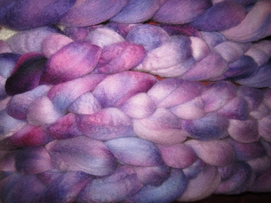 Smith and Ewe, fibre dyer and handspinner