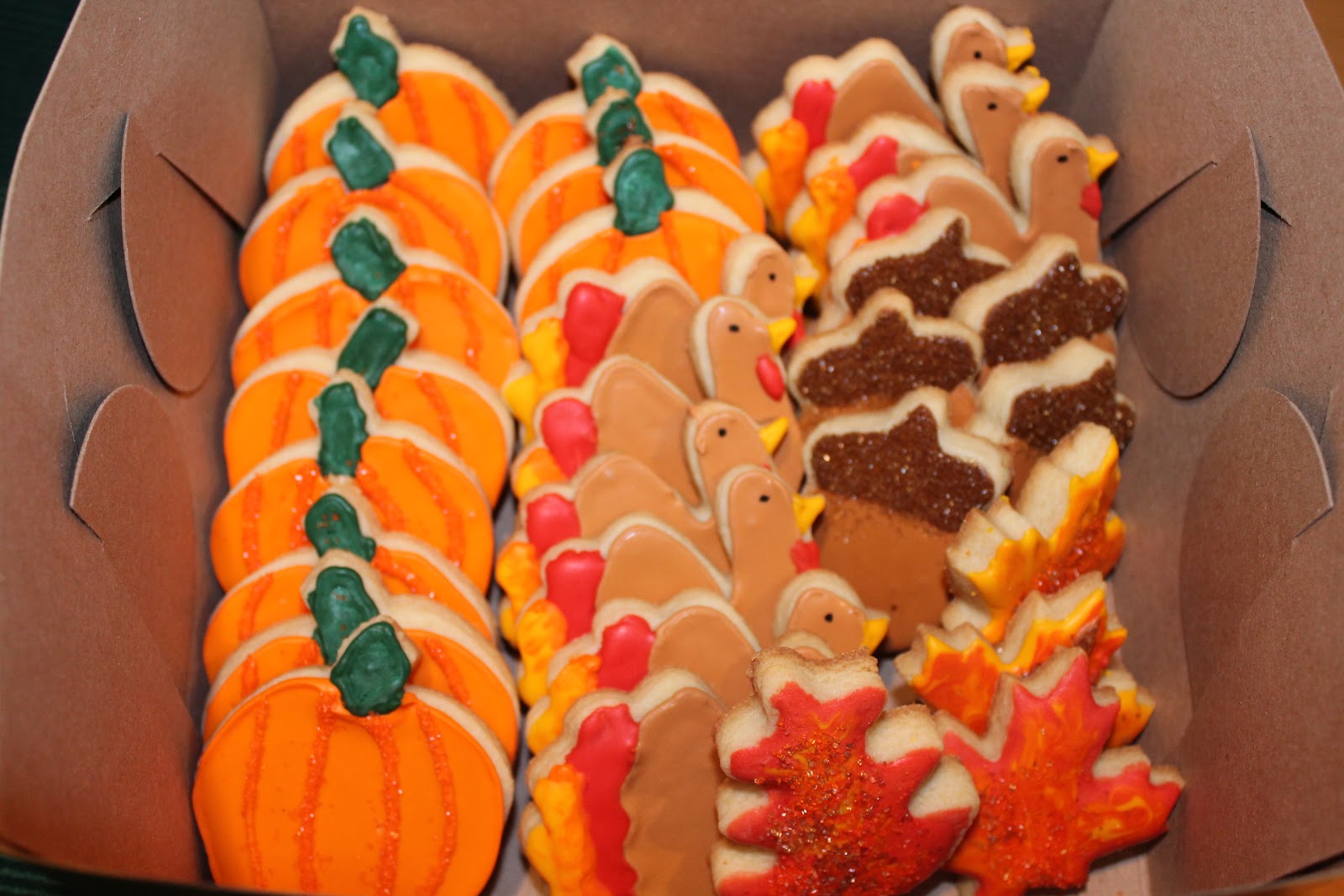 Thanksgiving theme piano sheet music