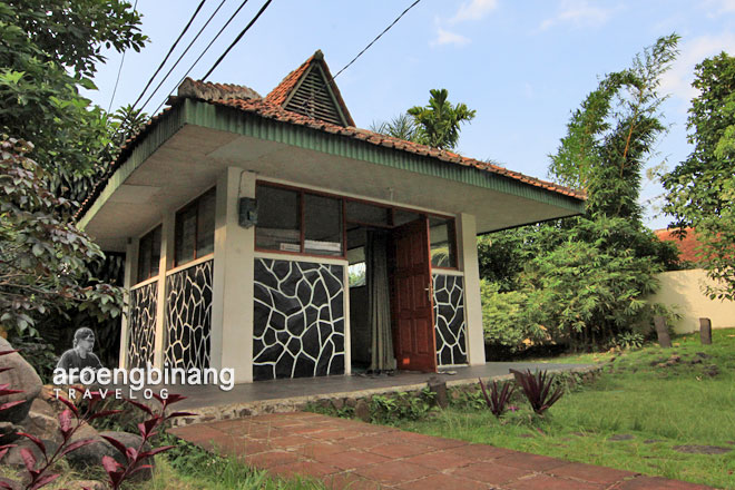 prasasti batu tulis bogor