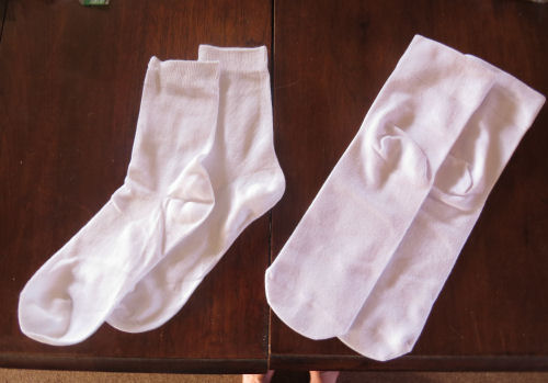 STRETCHY bamboo socks