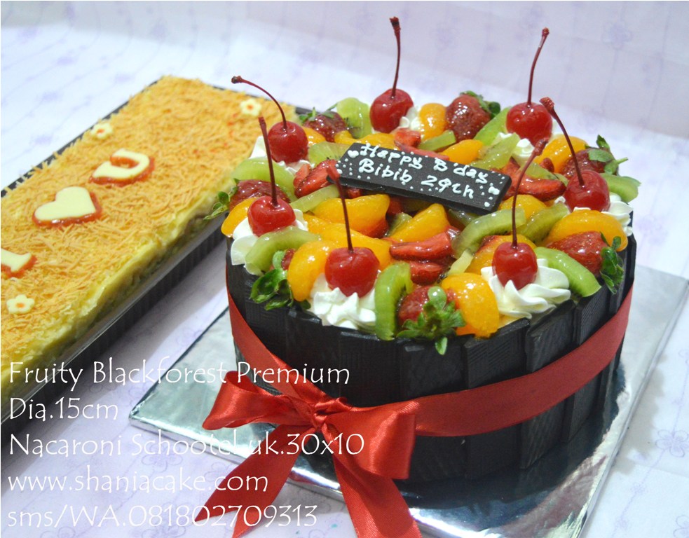 [Birthday Cake Jogja] Fruity Blackforest Premium & Macaroni Schootel
