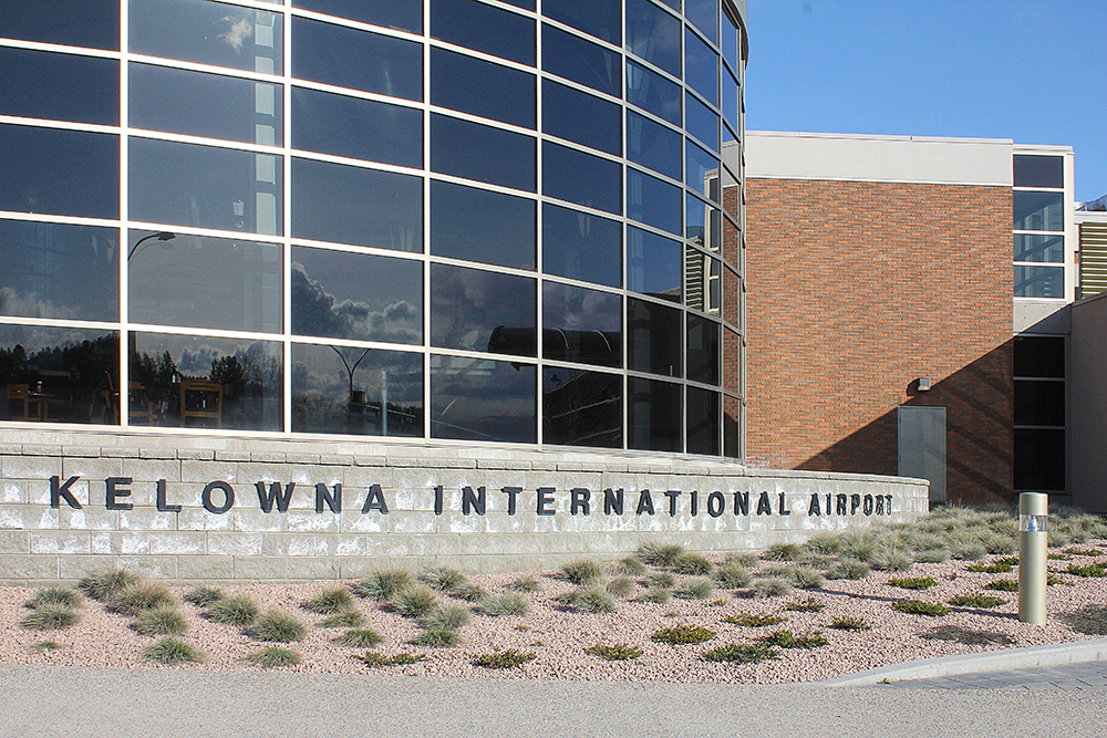 YLW Kelowna International Airport Your Link to the World Google