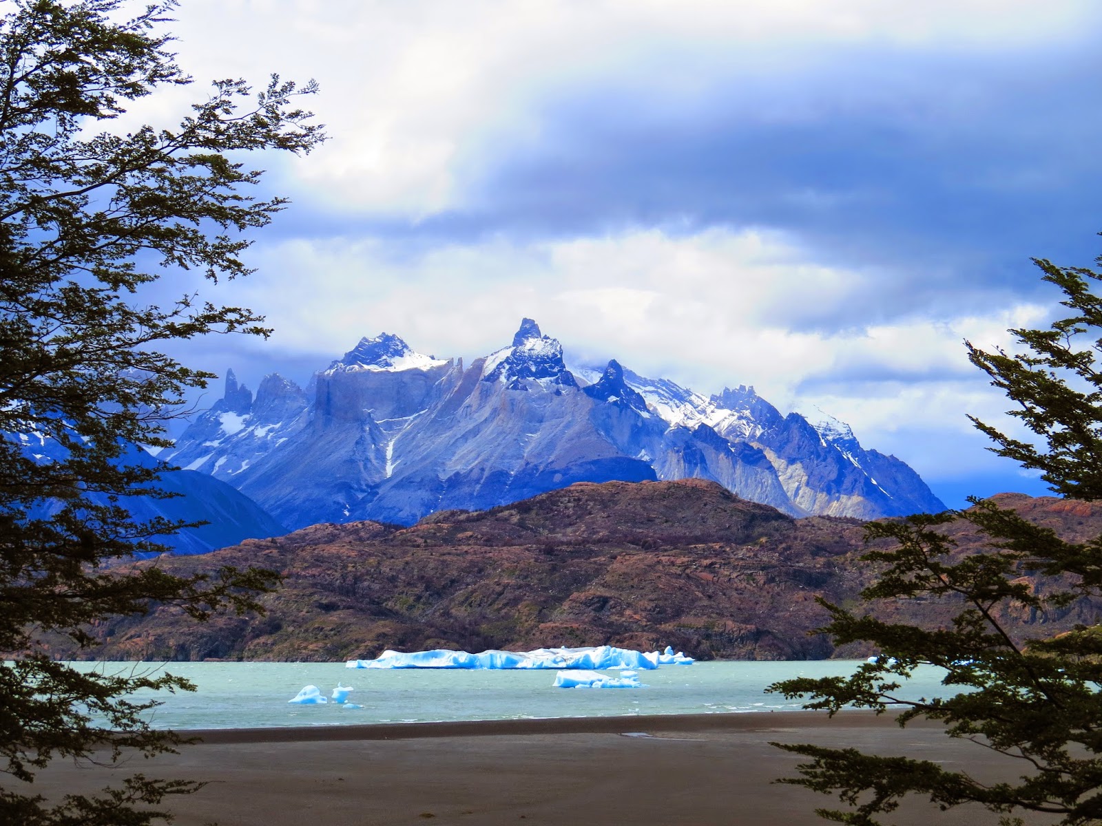 Lago Grey Torres del Paine