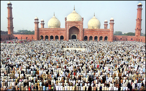 Eid Ul Fitr 2012 in Pakistan - Pakistani Politics, News 