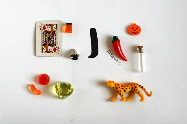 Language objects for Montessori alphabet box by TomToy