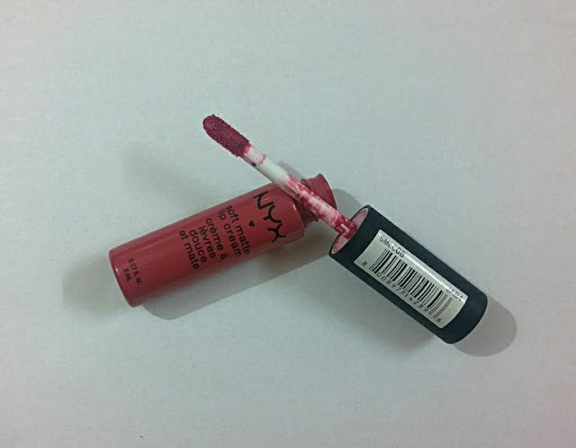 NYX Soft Matte Lip Cream in San Paulo - Review & Swatches