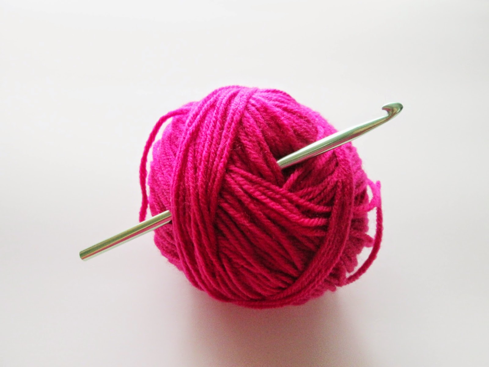 crochet hook and yarn clip art - photo #2