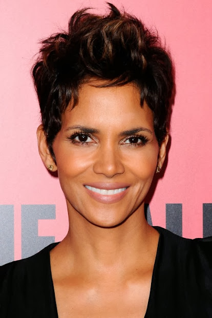 casual short hairstyle curly