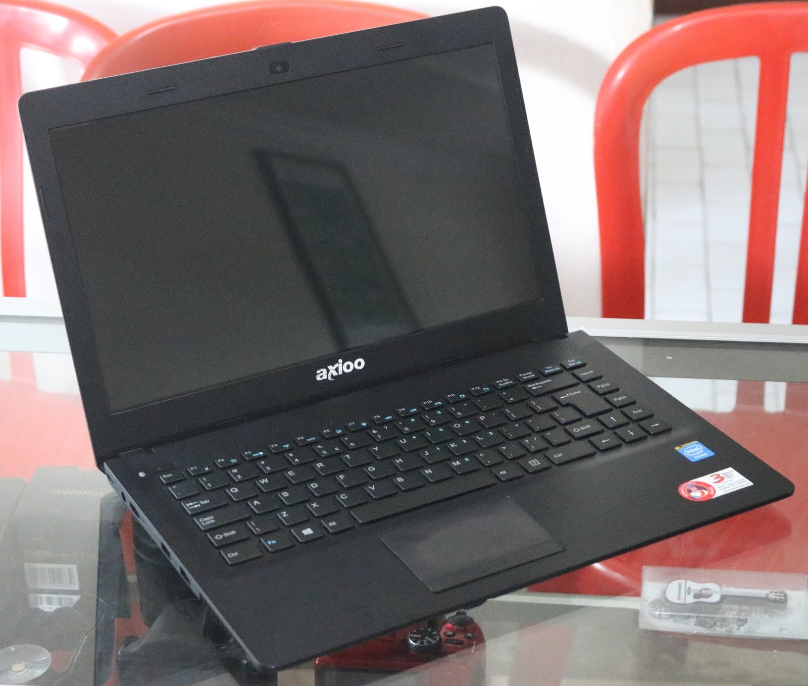 Laptop Bekas Axioo Neon TNH