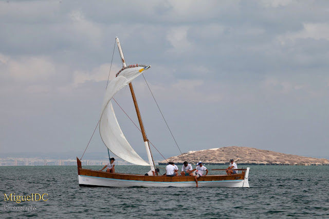 REGATA VELA LATINA