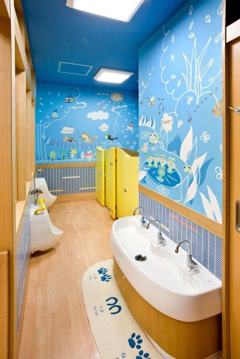 desain inspiratif Tema lucu kamar mandi anak