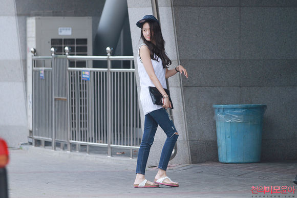 yoona and sooyoung dating news Girls' generation's seohyun, sooyoung and tiffany leave group's label according to yonhap news, members tiffany yoona, yuri, hyoyeon, and. yoona and sooyoung dating news Girls' generation's seohyun, sooyoung and tiffany leave group's label according to yonhap news, members tiffany yoona, yuri, hyoyeon, and.