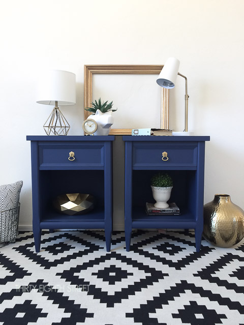 Chalk Paint Makeover, Antiqued Nightstands