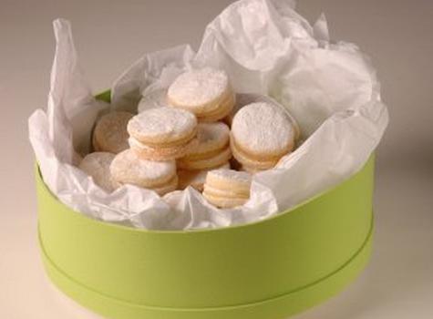 Alfajores de maicena y jengibre