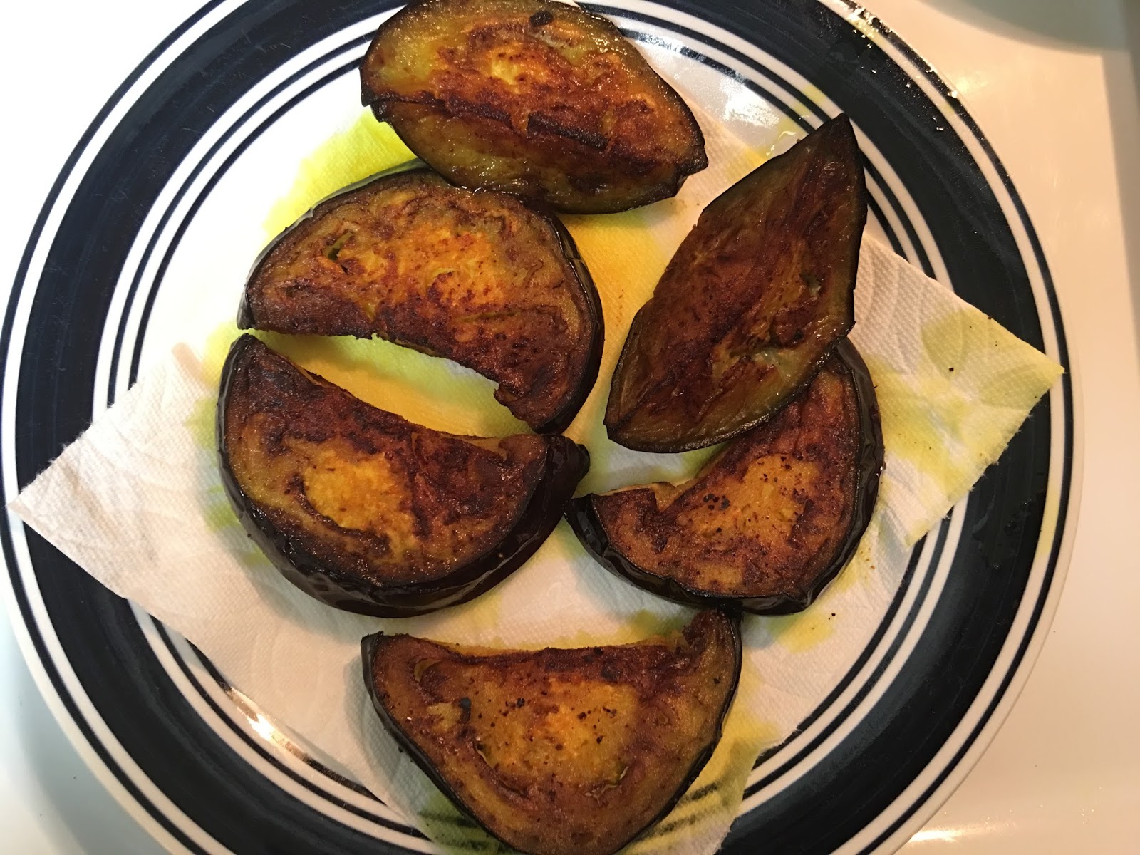 Bengali begun bhaja/simple eggplant fry