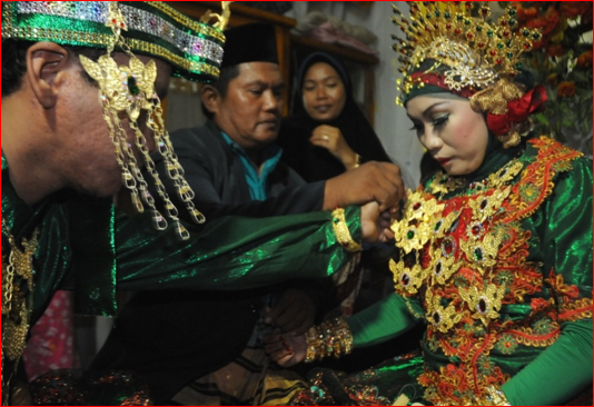 Cewek Bugis Cewek Paling Mahal Se Indonesia