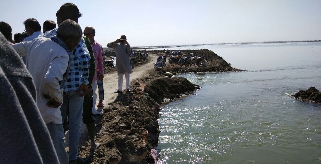 Gujarat govt \u0026quot;destroyed\u0026quot; 150 salt farms in Rann of Kutch, Narmada water ...