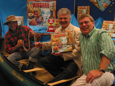 Niagara - Thomas Liesching (centre) the designer of the 2005 Spiel des Jahres winner with Albrecht Werstein CEO of Zoch GmbH (on left)