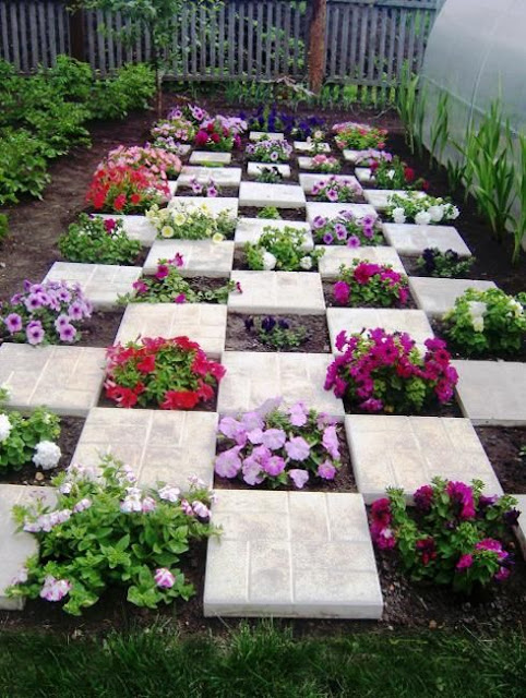 25 DIY Small Garden Ideas That Will Look Great in Your ...