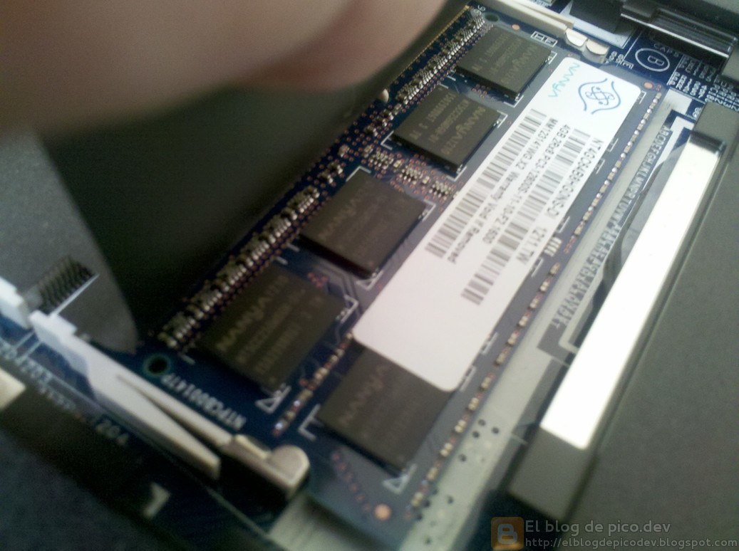 Mémoire RAM 8 Go DDR3L Pour Sony VAIO - Compatible Modèles SVF15328CXW, SVF15329CW, Etc.
