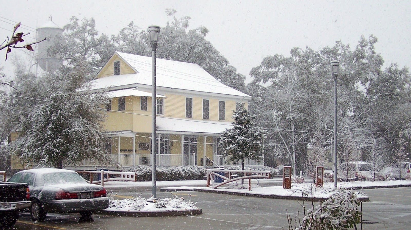 Tammany Family Snow in Covington