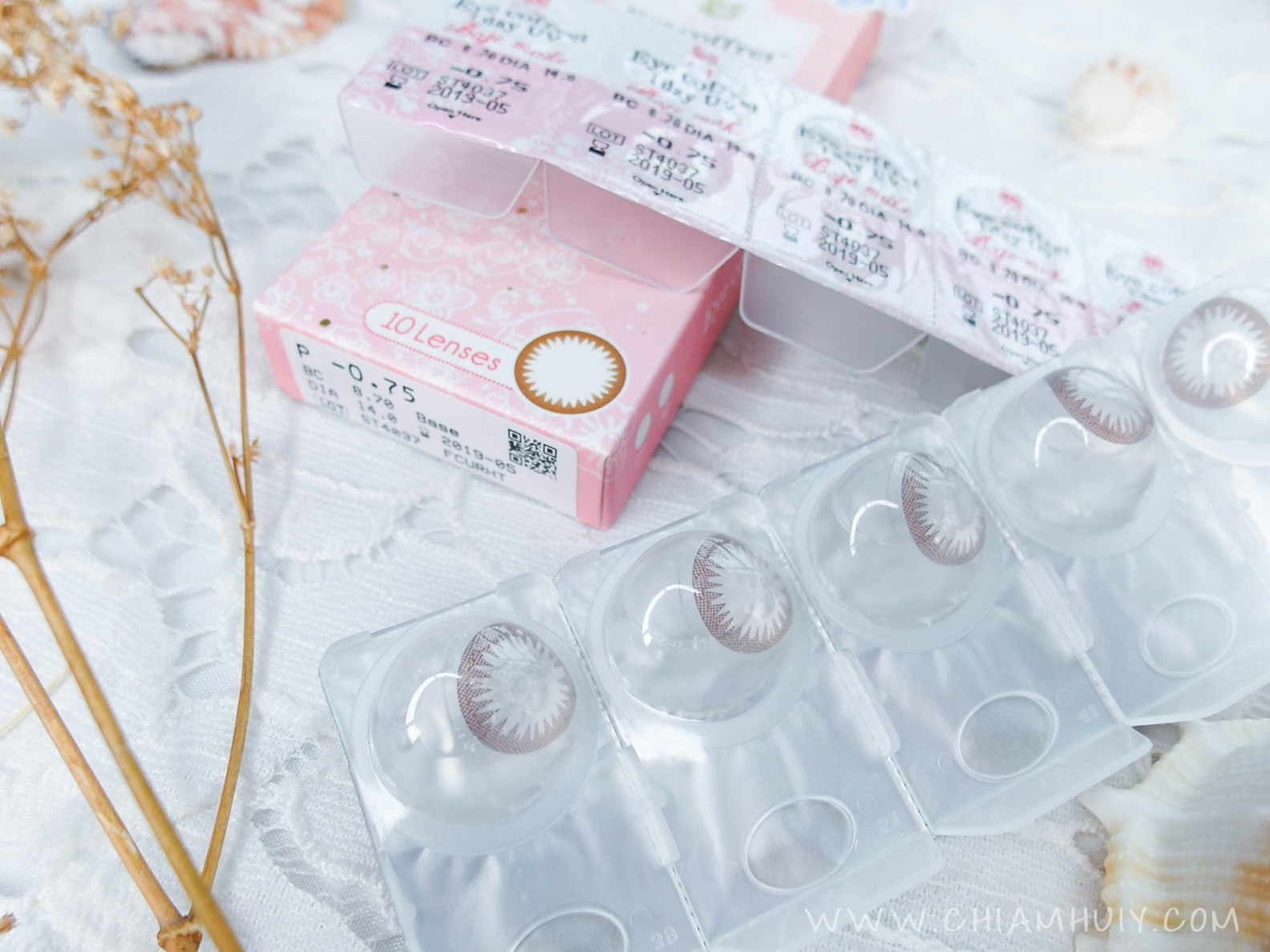 SEED Eye Coffret Cosmetic Contact Lenses Review Celine