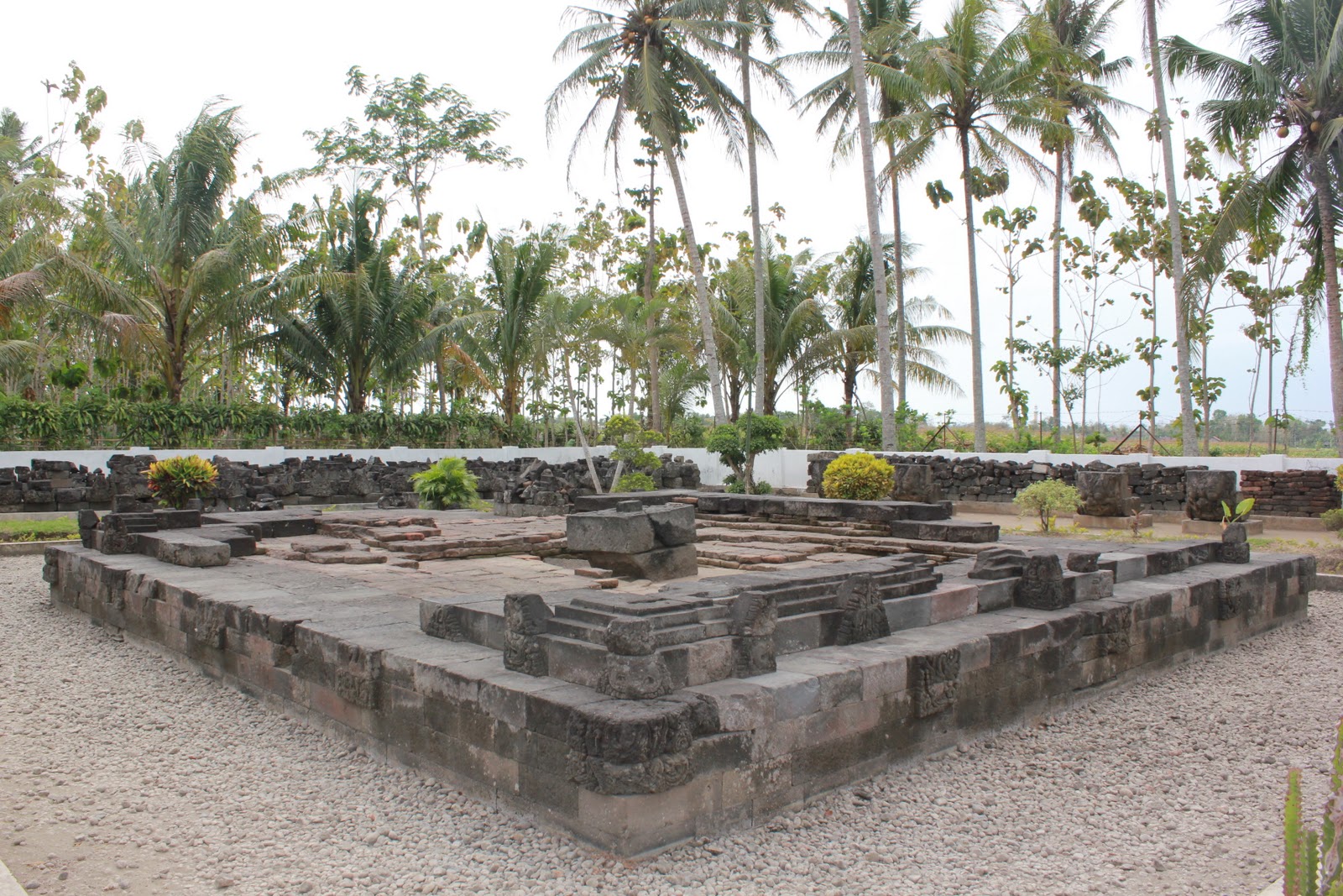 Inilah Blitar: Candi Simping