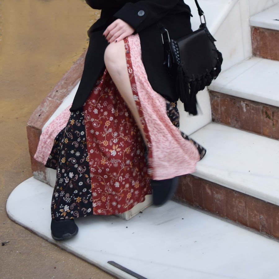 Como_llevar_vestido_largo_con_zapatillas