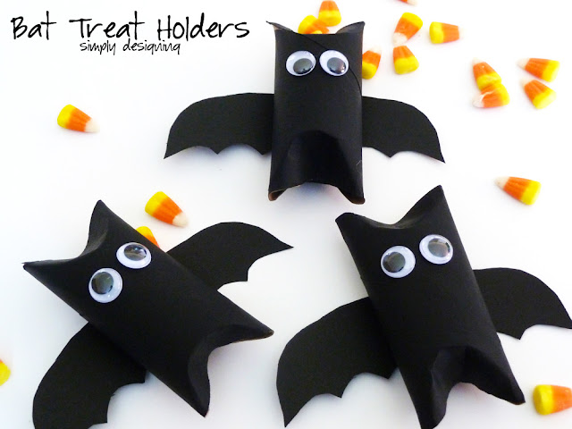 Bat Treat Holders | simple Halloween kids craft | #halloween #bats #craft #diy #kidscraft #valueseekersclub 