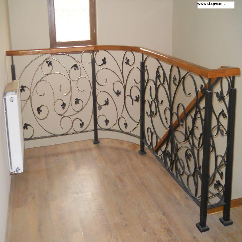 scari metalice BALUSTRADE FIER FORJAT
