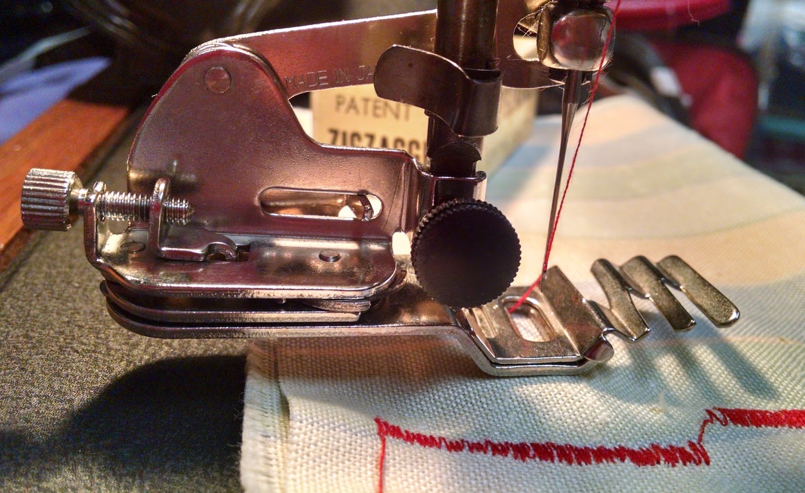 Sewing Machine Mavin Zig Zagging Along