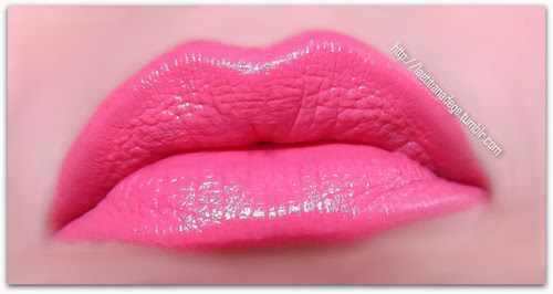 MAC COSMETICS  Viva Glam Nicki Satin Lipstick - lumière naturelle