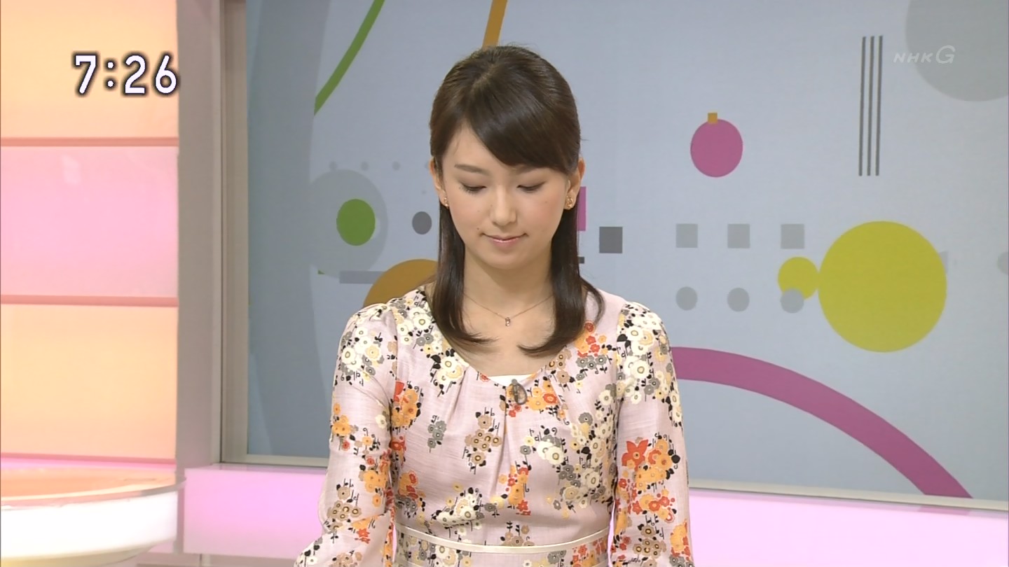 女子アナ画像コレクション 和久田麻由子 NHKニュースおはよう日本 2014年11月3日