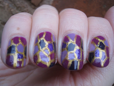 Mosaic-nail-art-purple
