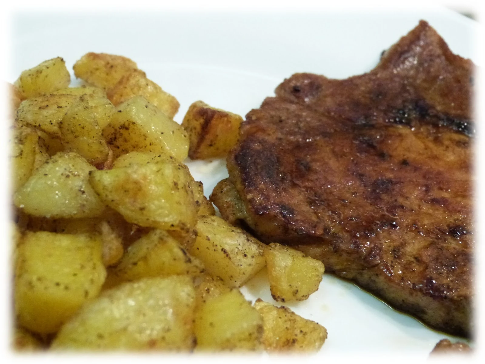 Cuisine Campus: Côte de porc à la sauce soja et pommes de terre au four