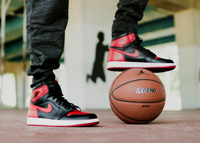 jordan 1 flyknit bred on feet