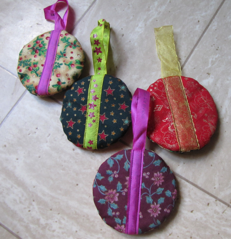 ...papelhilo-blog...: boules de Noël surprise