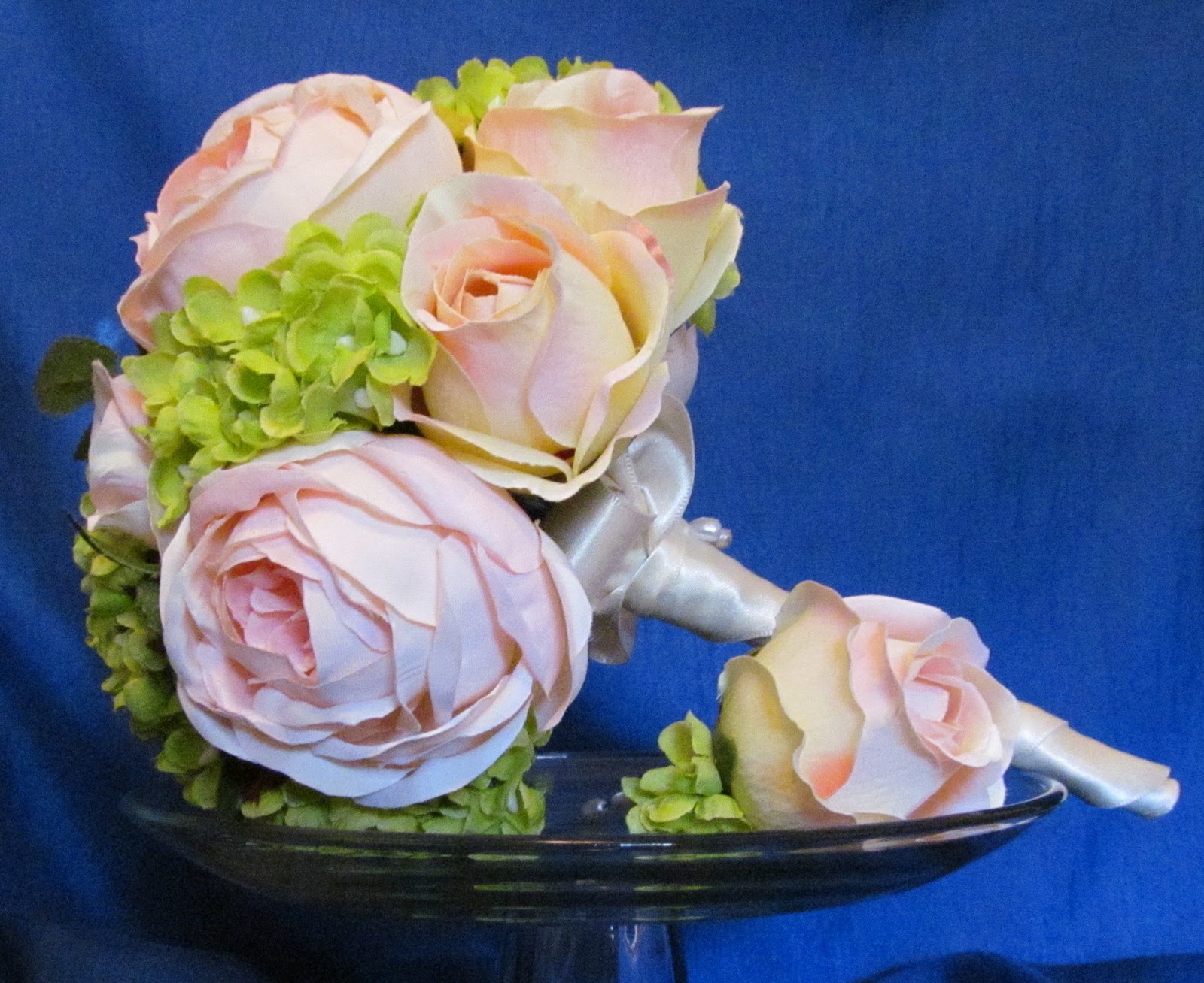 Silva Salazar Floral Productions Silk Flowers Bridal // Wedding