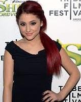 Entertainment Fashion Designers: Areana Grande