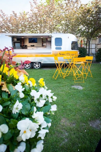 Local outdoor cafe in Outside Paris in Reims