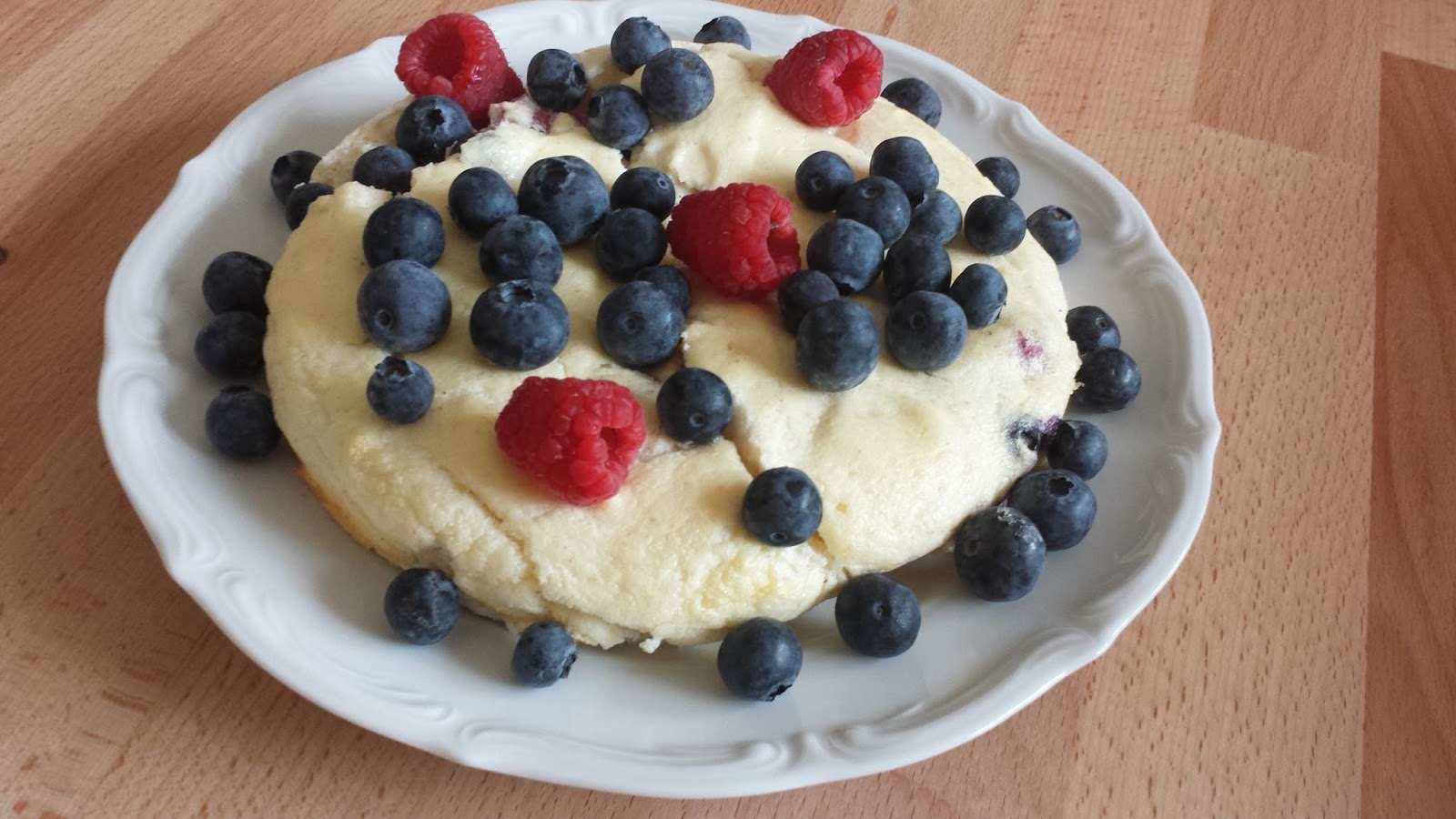 Gesunder Quark Grieß Früchte Auflauf - monis_paradise ♥ Gesunder Quark Grieß Früchte Auflauf - monis_paradise ♥