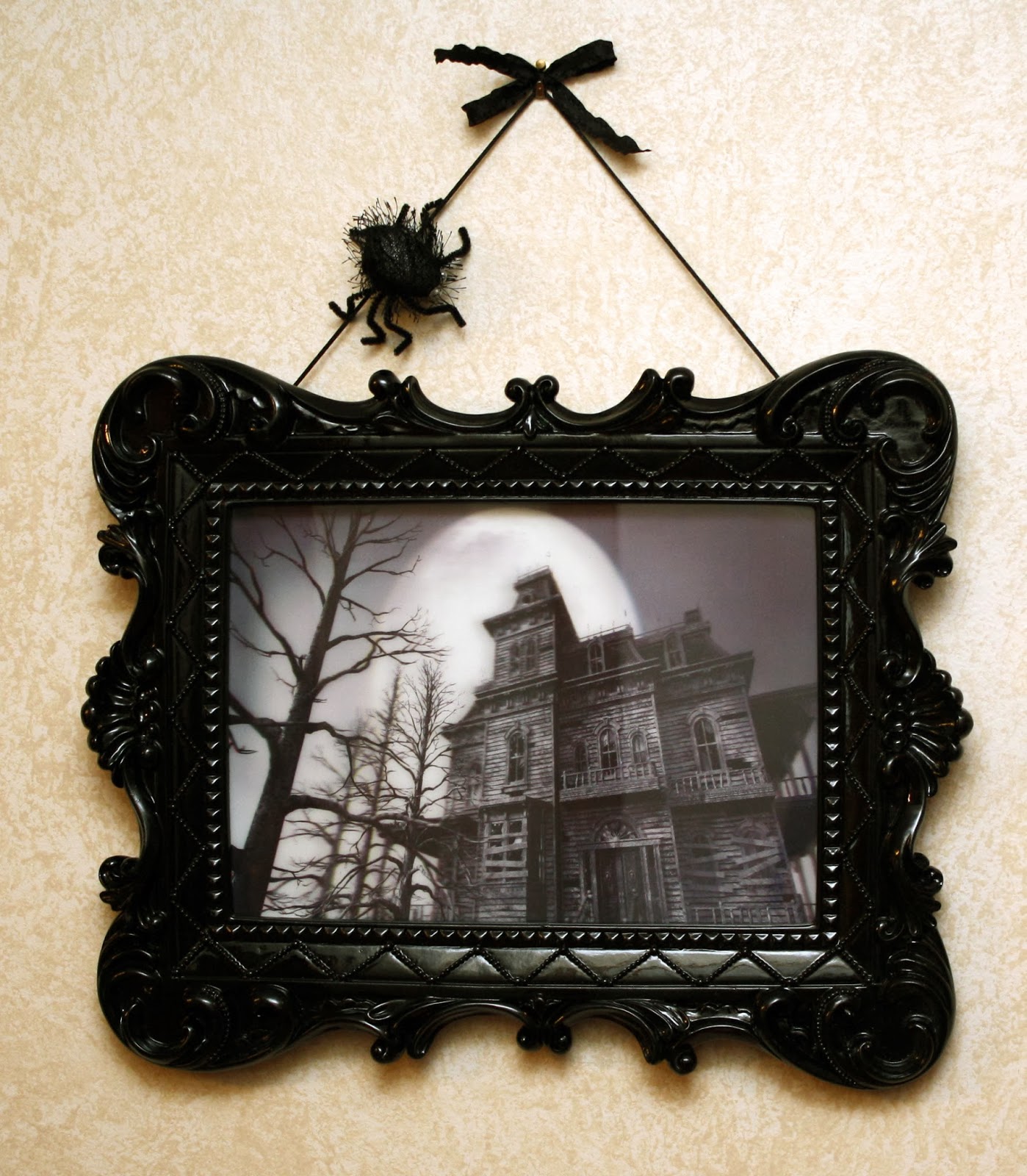 ribbons unlimited inc. Hanging Frames with Jamie Cripps