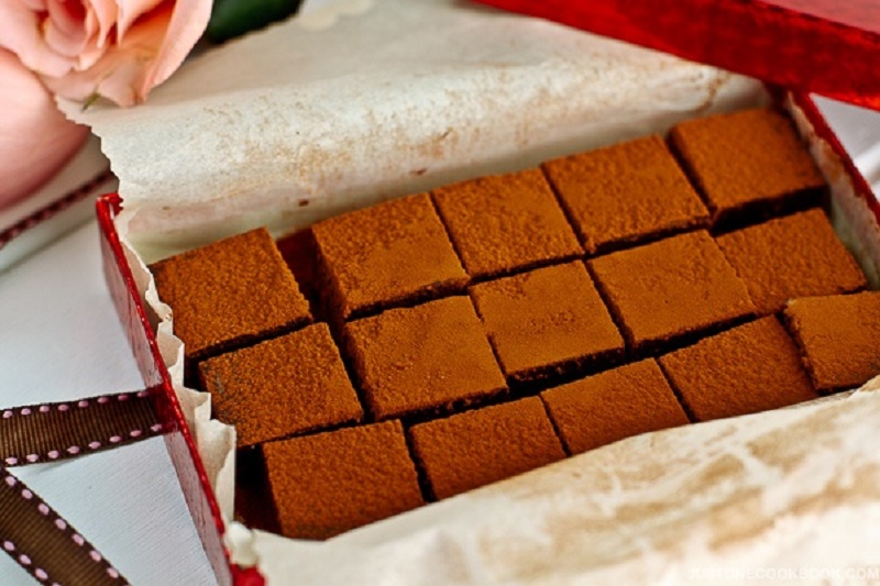 Nama Chocolate Nama Chocolate