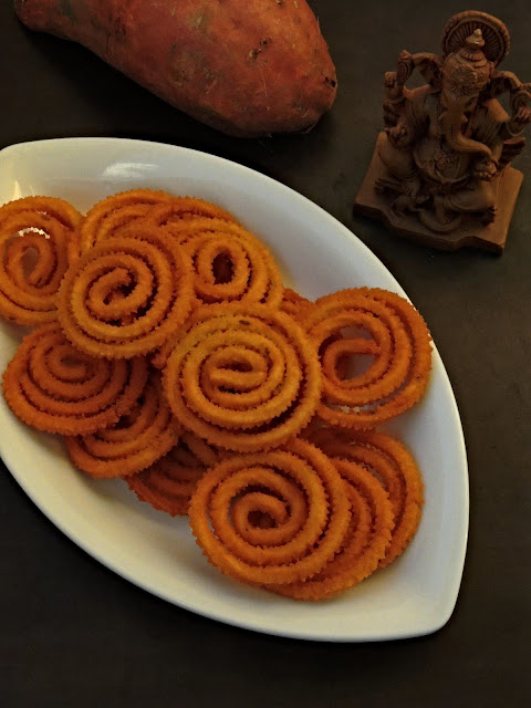 Sakkaravalli Kizhangu Murukku, Sweet Potato Chakli Sakkaravalli Kizhangu Murukku, Sweet Potato Chakli