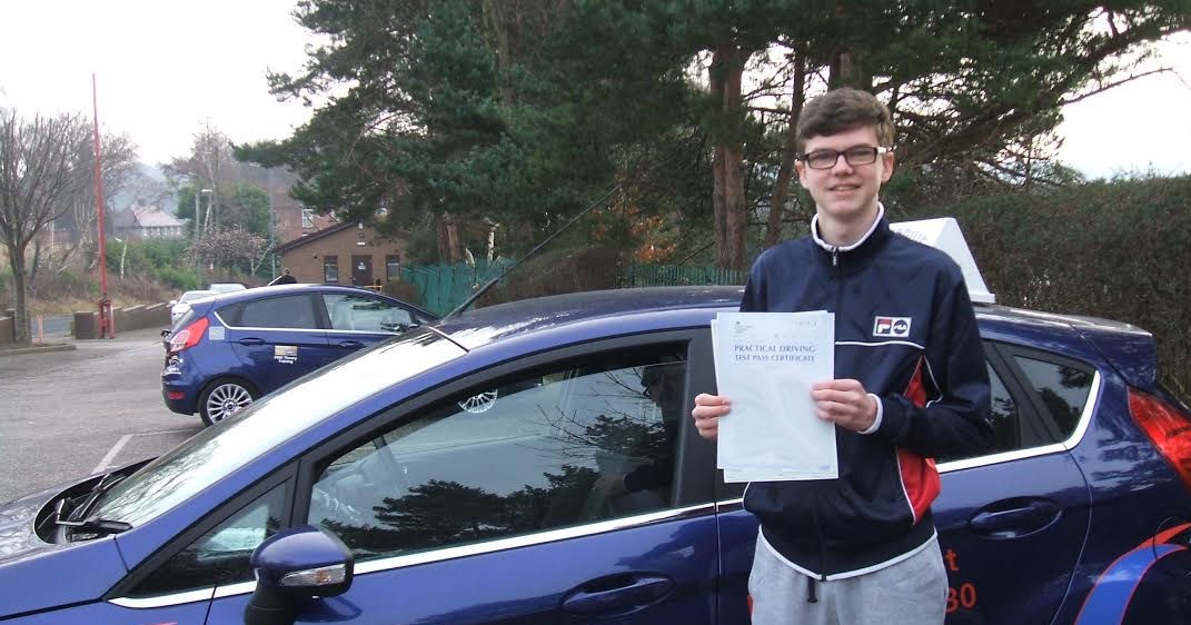 Safedrive Stars Driving lessons Chesterfield, Driving instructor