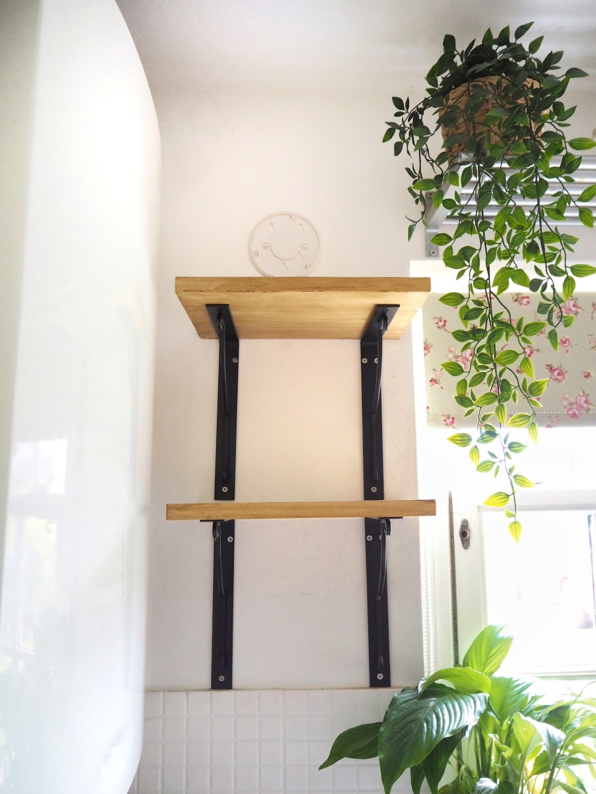 DIY Scaffold Shelves using pine planks Dove Cottage