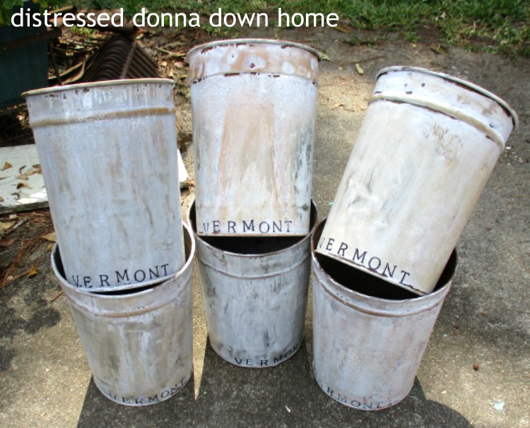 Distressed Donna Down Home Quickies Sap Buckets