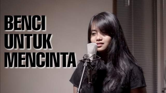 Dan benci cinta lirik Mauju' Qolbi