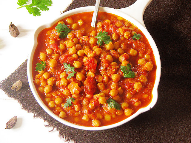 Recette végétarienne de curry indien - le carnet sur l'étagère Recette végétarienne de curry indien - le carnet sur l'étagère