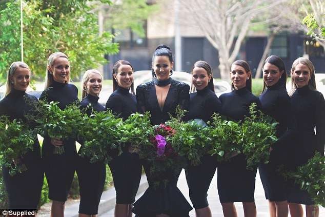 In Australia Bride breaks tradition, wears black bridal gown on wedding day [PHOTOS]